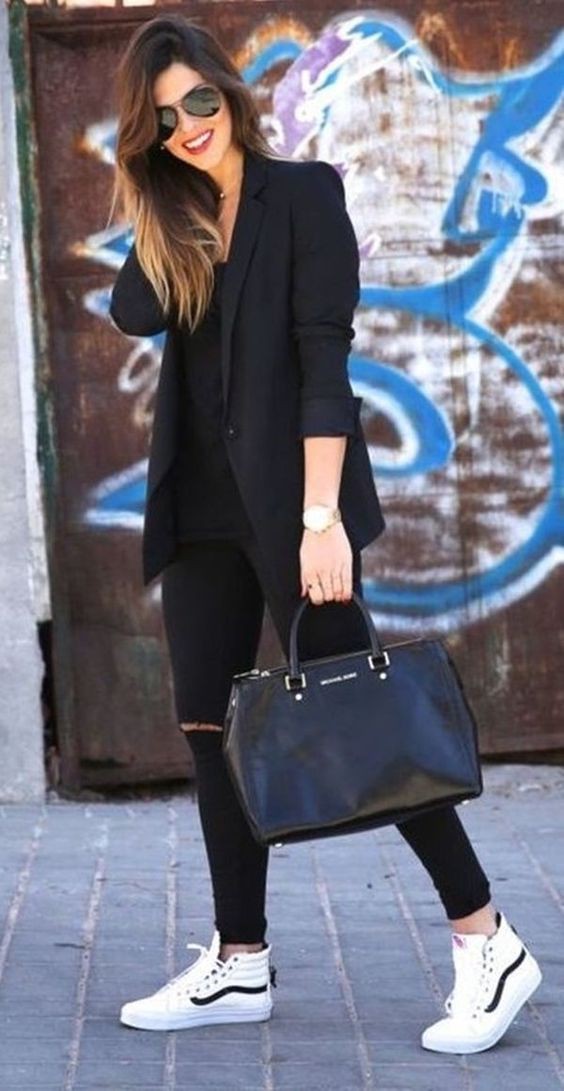 Lovely ideas for fashion 2019 black, Casual wear: Slim-Fit Pants,  Street Style,  Casual Outfits,  Funeral Outfits  