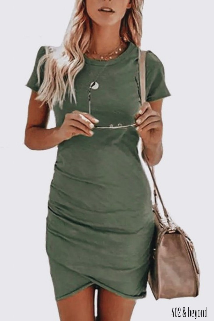 Brunch Outfit Ideas, Casual wear, Backless dress: party outfits,  Backless dress,  Crew neck,  Sheath dress,  Casual Outfits,  Brunch Outfit  