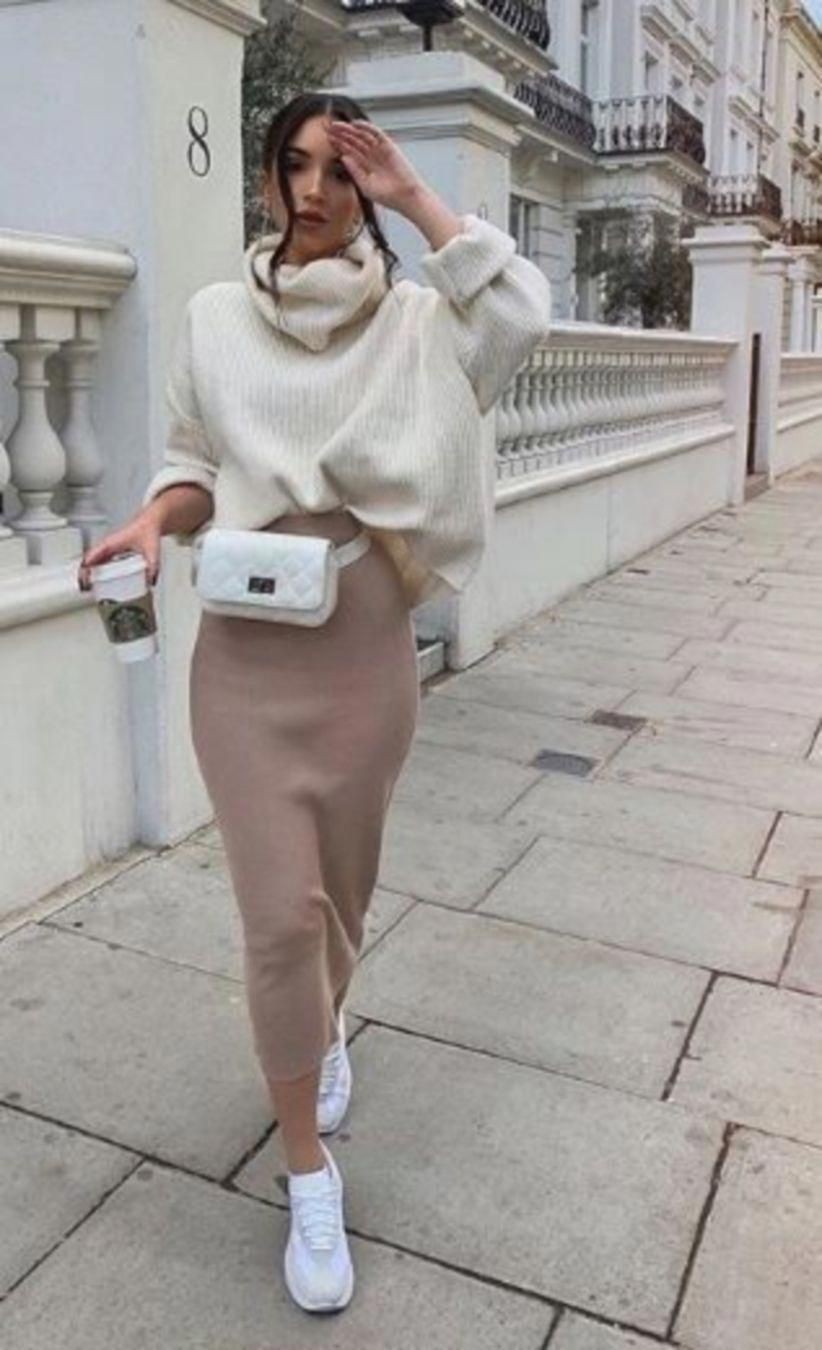 Long skirt winter outfit, Casual wear: winter outfits,  Fashion week,  Casual Outfits,  Street Outfit Ideas  