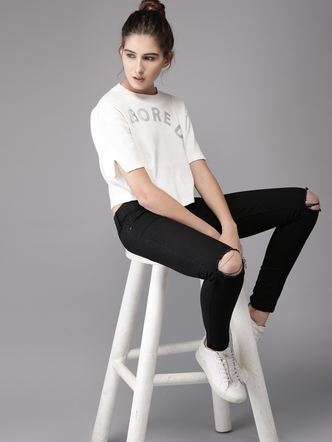 Black dark wash 5-pocket mid-rise ripped jeans: Black Ripped Jeans Outfits  