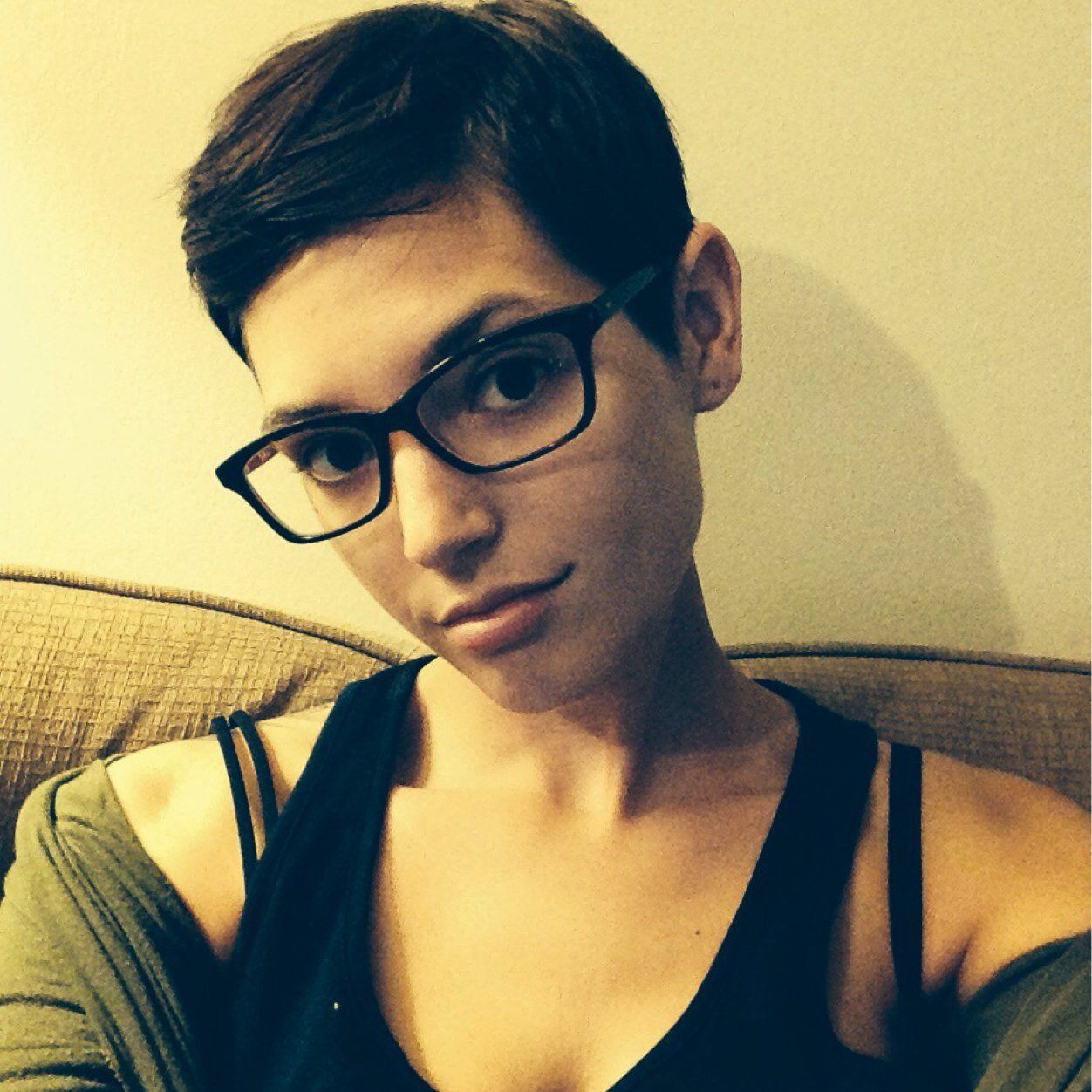 Nerdy Glasses For Girls, Pixie cut, Short hair | Nerdy Glasses For ...