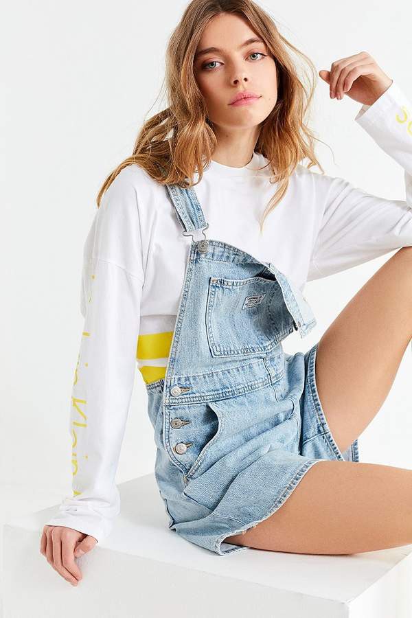 Discovery ideas on levis shortalls, Levi Strauss & Co.: Urban Outfitters,  Casual Outfits,  Overalls Shorts Outfits,  Vintage clothing  