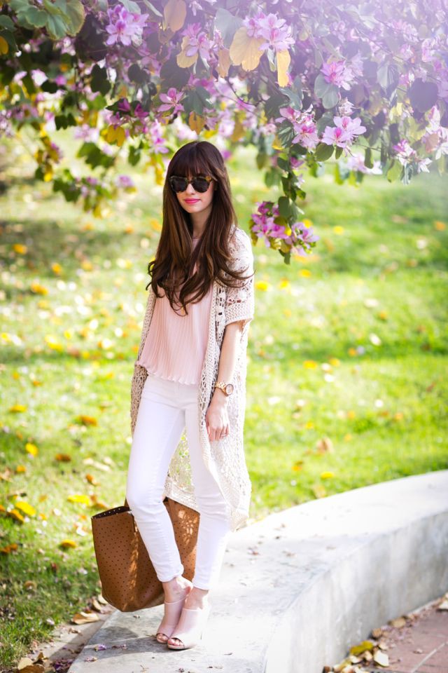 White Outfits With Long Cardigan, Italian Shoemakers: Long Cardigan Outfits  