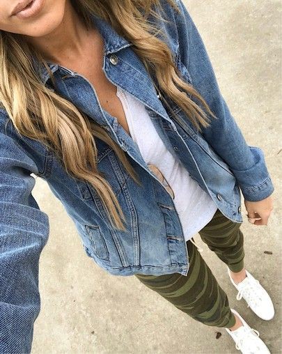 Denim Vest Outfit Ideas: Denim Outfits,  Jean jacket,  Casual Outfits  