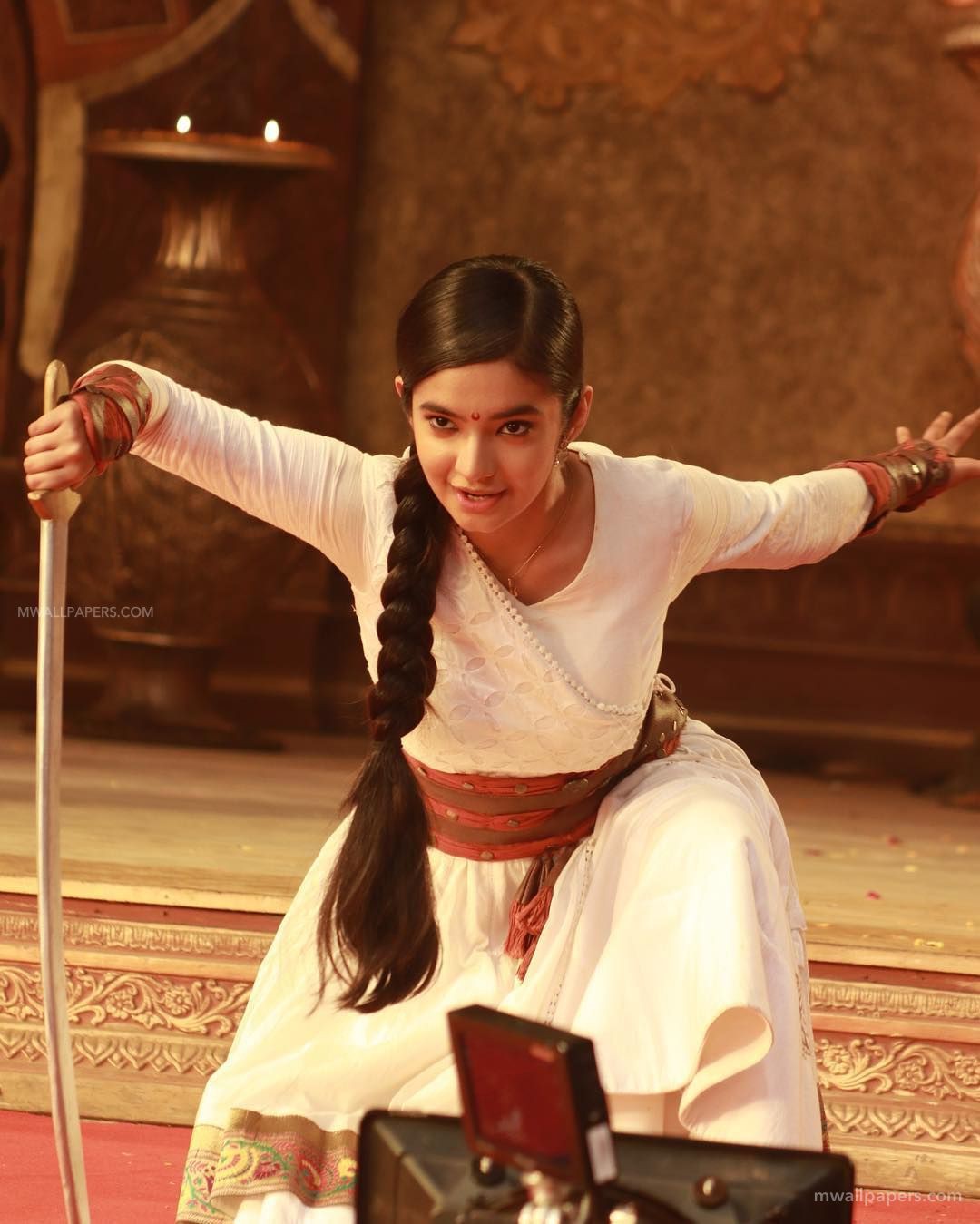 Anushka sen jhansi ki rani: Anushka Sen,  Kratika Sengar  