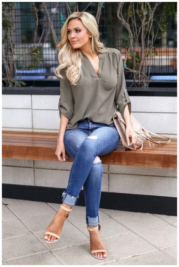 Get these daily 2019 womens best outfits, Casual wear | Fashionable Spring  Outfit Ideas For 2020 | Casual wear, Dress shirt, Plus-size clothing
