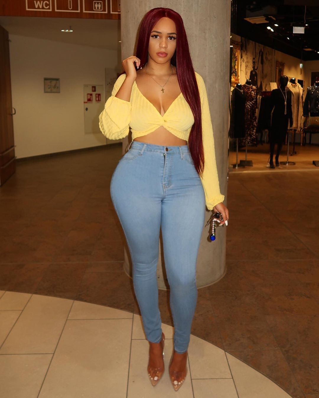 Tiffanie Ray Hot Photos, Slim-fit pants, Crop top: Crop top,  Slim-Fit Pants,  Fashion Nova,  Tiffanie Ray,  Floyd Mayweather  