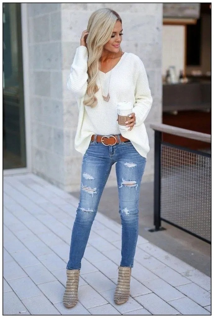 White v neck and ripped jeans Fashionable Spring Outfit Ideas For 2020 Casual wear, Dress
