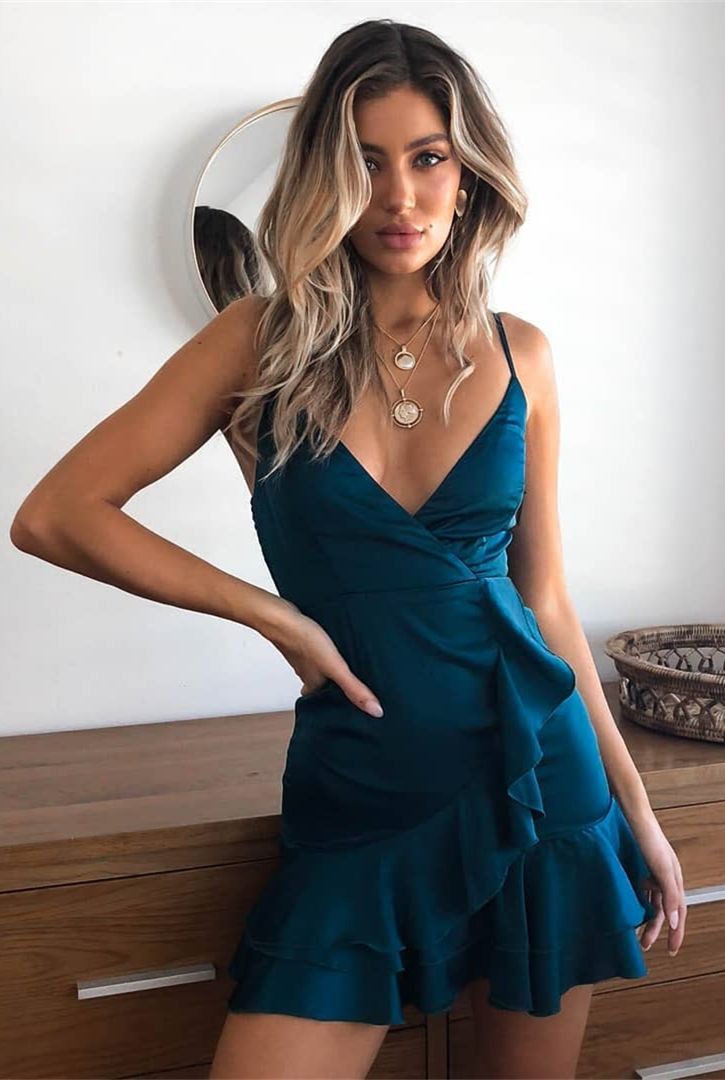 Navy mini cocktail dress: party outfits,  summer outfits,  Cocktail Dresses,  Evening gown,  Spaghetti strap  