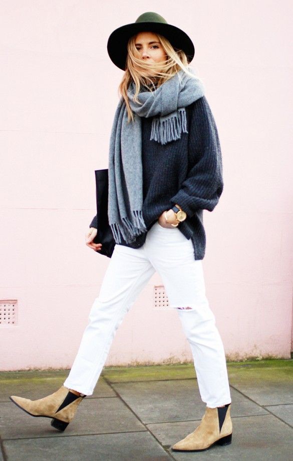 Chelsea boots with white jeans: Boot Outfits,  Chelsea boot,  Casual Outfits,  White Denim Outfits  