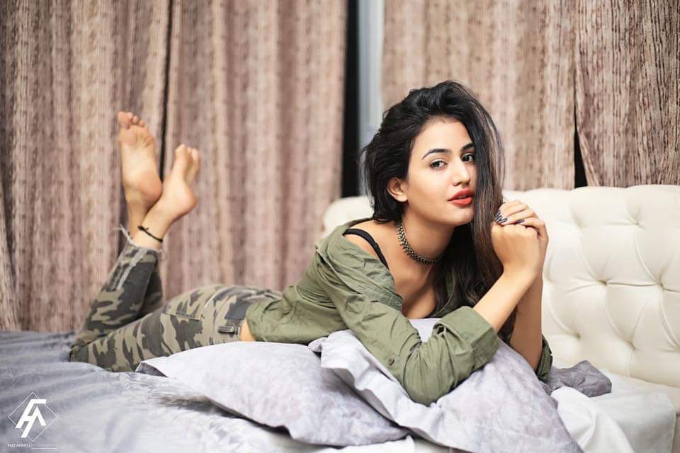 Beautiful Khushi Choudhary Facebook Pictures, TikTok Model: Hot Instagram Teens,  TikTok India,  Indian TikTok Model,  Hot TikTok Models,  TikTok Girls,  TikTok Pranks,  Khushi Choudhary  