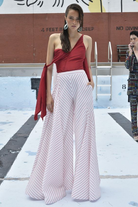 Latest High Waist Palazzo Attire For Women Resort 2019 trends a...: Casual Outfits,  Palazzo Dresses,  Palazzo Fashion,  Girls Outfit,  Palazzo Flared Pants,  Palazzo For Ladies  