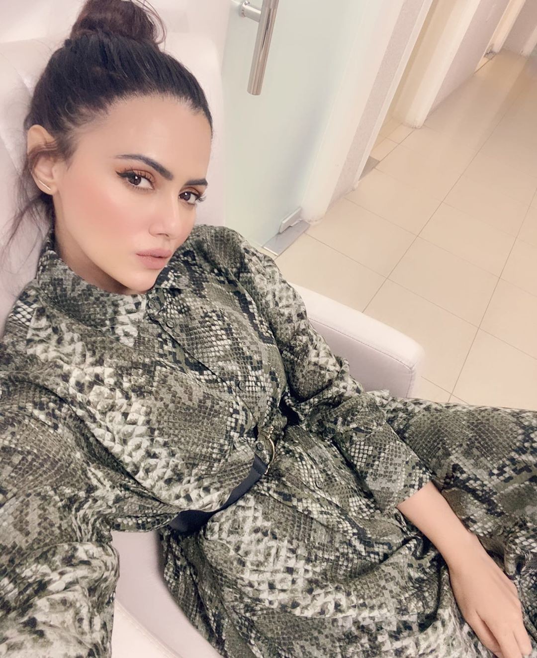 Lovely Sana Khan Instagram Wallpaper, American Actress: TikTok Stars,  Hot Instagram Models,  Hot Instagram Teens,  Hot TikTok Models,  TikTok Videos,  Hot Insta Beauty,  Cute Sana Khan,  Model Sana Khan,  Sexy Sana Khan  