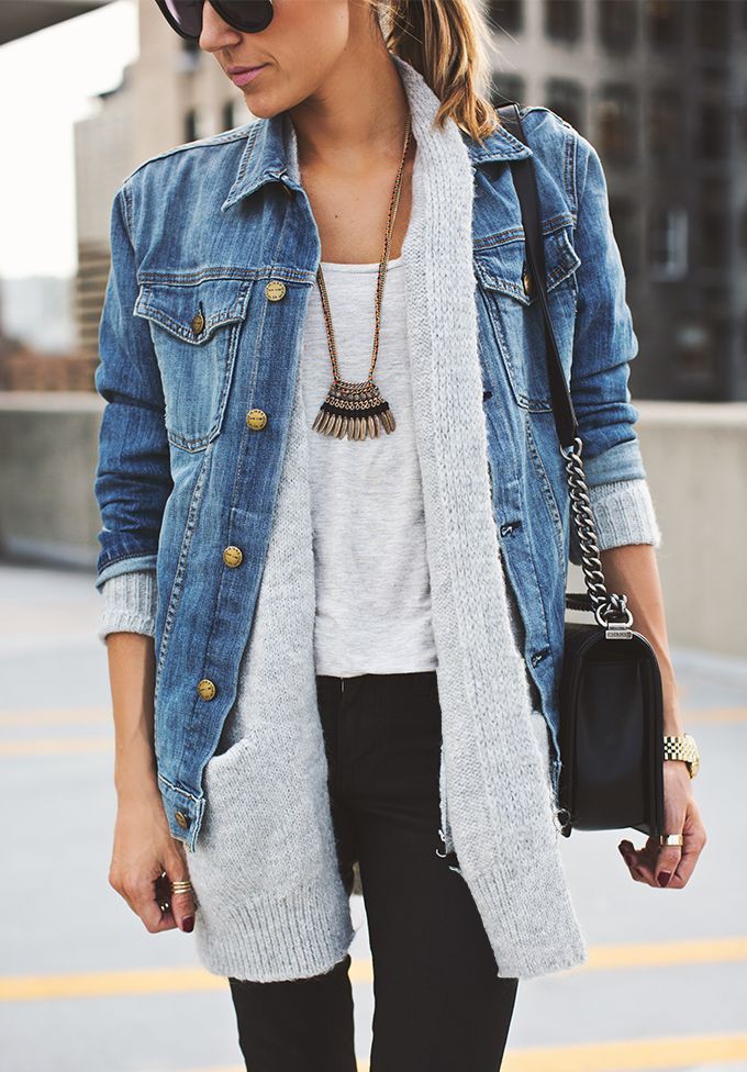 Cardigan under jean jacket | Outfits With Long Cardigan | Casual wear ...