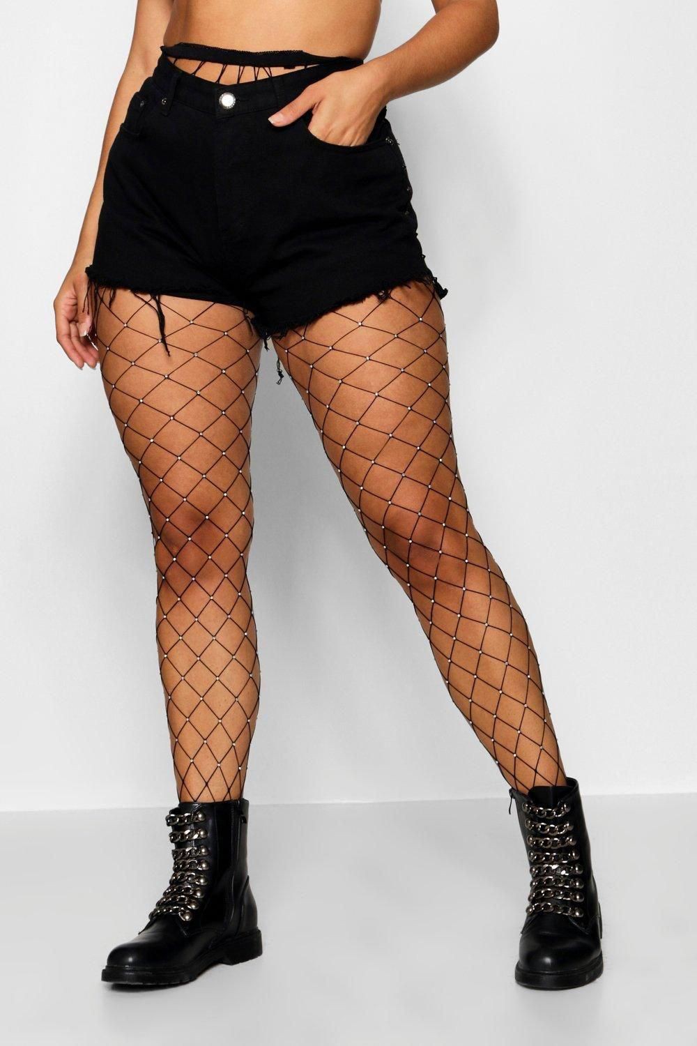 Stylish Fishnet Tight Everyday Outfits For Fall: Ripped Jeans,  Fishnet Leggings Outfit,  Fishnet Tights  