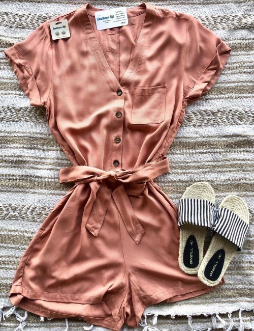 Cute outfit | Summer Outfit Ideas 2020: Outfit Ideas,  summer outfits,  Cute Girls Outfit  