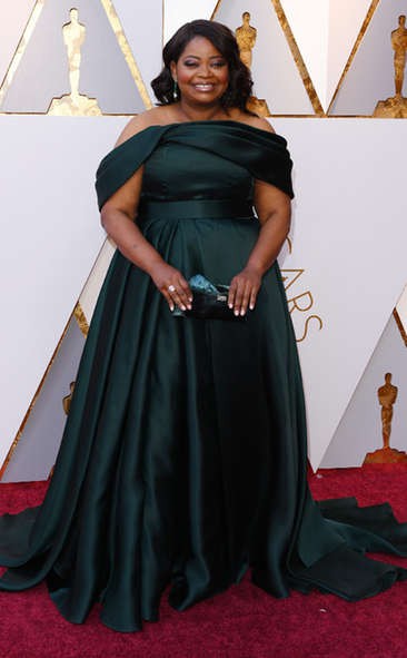 OCTAVIA SPENCER at the 2018 Oscars, Red Carpet Event: Celebrity Outfits,  Celebrity Fashion,  Red Carpet Dresses,  Red Carpet Hairstyle,  Beautiful Celebs Pics,  Oscars  