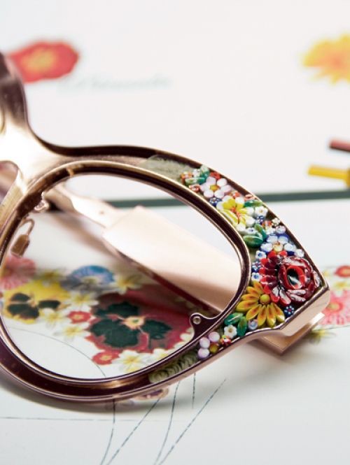 Eye catching diy glasses frames, Cat eye glasses: Dolce Gabbana,  Fashion accessory,  Ray-Ban Clubmaster,  Fashion photography,  Nerdy Glasses  