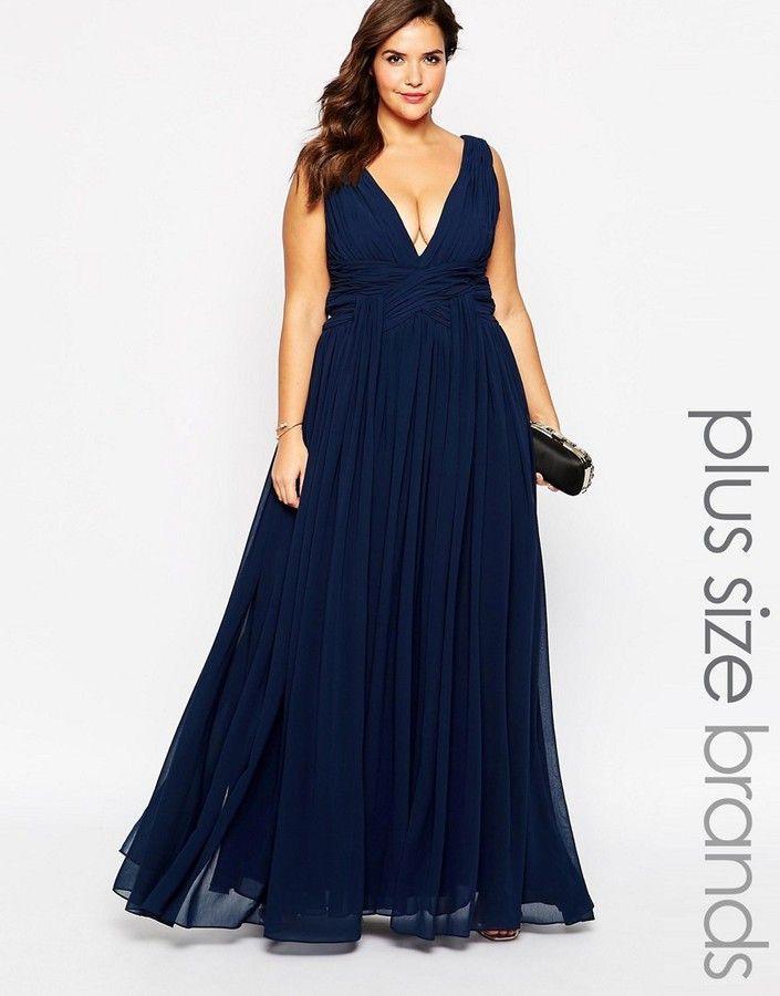 Plus Size Plunge Neck Maxi Dress Cute Cocktail Outfit For Plus Size Women: Plus size outfit,  Cute Cocktail Dress,  Cocktail Party Outfits,  Cocktail Plus-Size Dress,  Plus Size Party Outfits,  Plus Size Cocktail Attire  