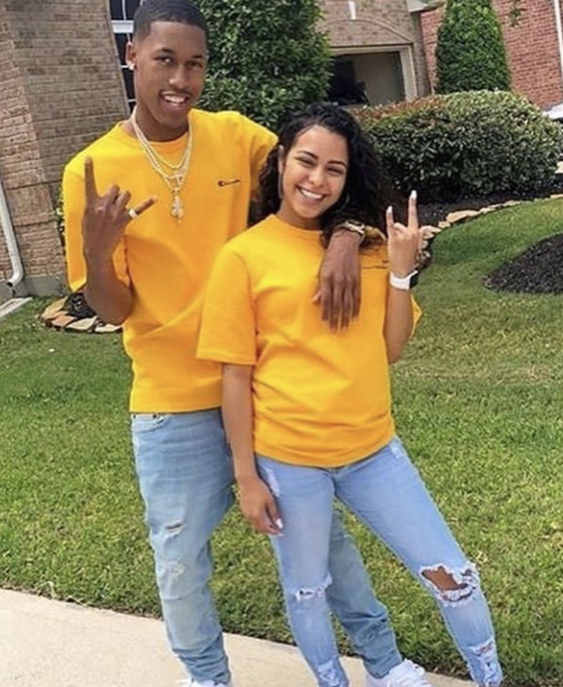 Couple Wore Matching Outfits on Stylevore