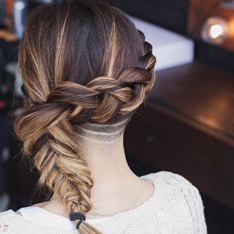 Tatuagem de cabelo feminino, head hair: Hairstyle Ideas,  Hair Care,  French braid,  Bob Hairstyles,  Hair tattoo  