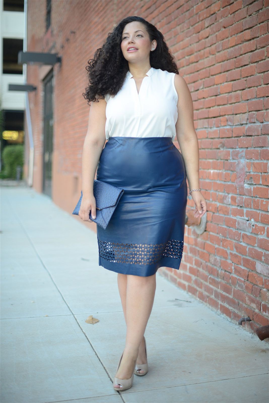 Professional Plus Size Leather Skirt Outfits: Leather Skirt Outfit,  Plus Size Skirt,  Plus-Size Leather Skirt,  Plus size outfit  
