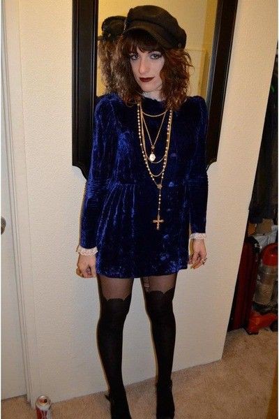 Urban outfitters blue velvet dress: Vintage clothing,  Royal blue,  Urban Outfitters,  Fashion accessory,  Velvet Outfits  