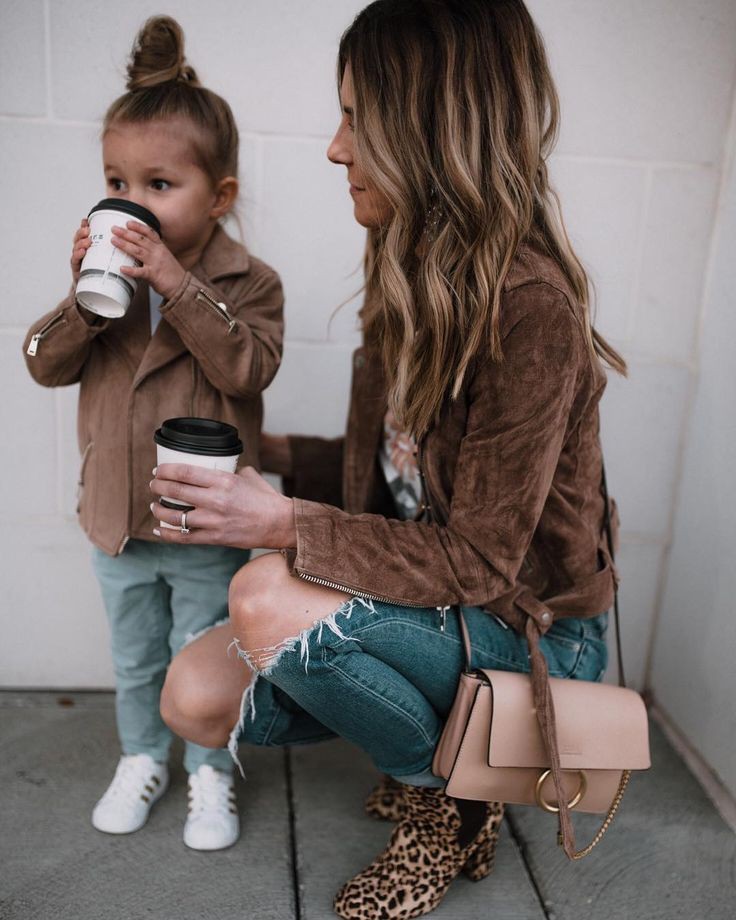 Twinning Mother And Daughter Matching Jacket Outfit Goals: Street Style Plaid Blazer,  Plaid Blazer Work Outfit,  Trendy Plaid Blazer,  Mom And Daughter Matching Clothes,  Mommy And Daughter Dresses,  Mom And Kids Matching Outfit  