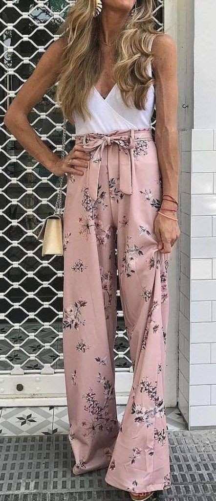 Fashionable High Waist Palazzo Dress For Parties #Summer #Outfits / W...: Palazzo pants,  Palazzo Outfit Ideas,  Palazzo For Girls,  Palazzo Clothes,  Palazzo Pants Outfit,  Palazzo Flared Pants  