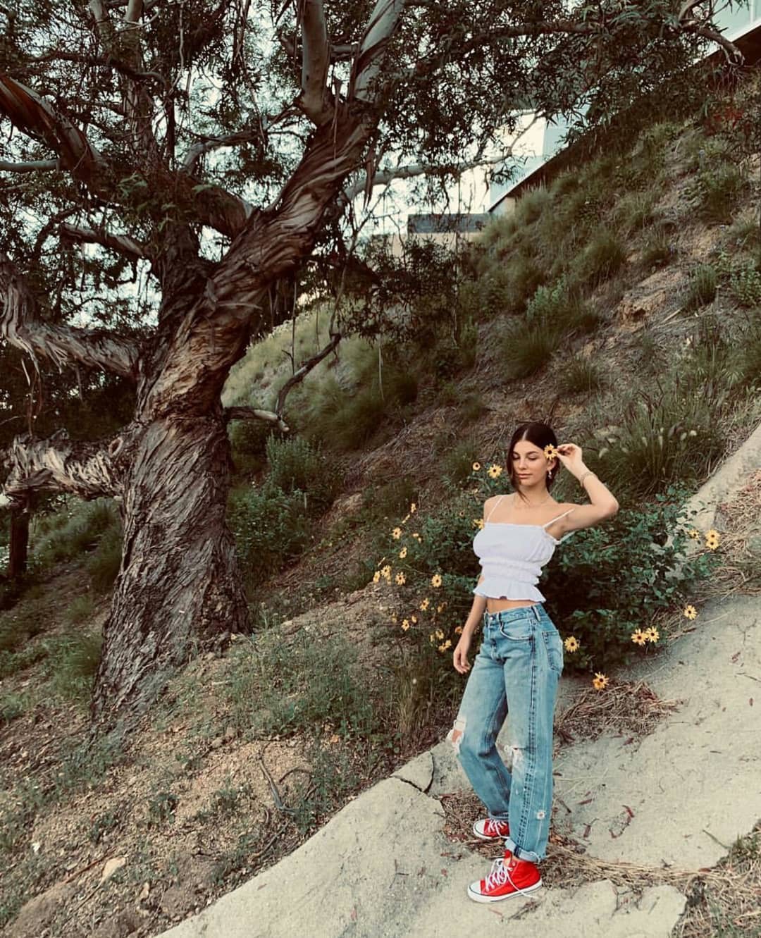 Latest Style Camila Morrone Snaps Instagram: Instagram photos,  Hot Girls Instagram,  instagram models,  Hot Instagram Models,  Camila Morrone,  Hot Camila Morrone  