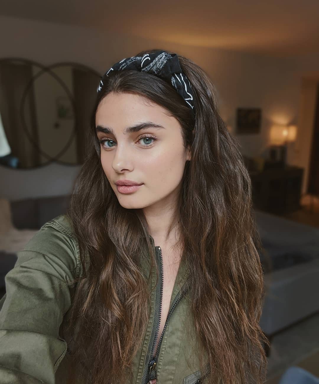 Super Hot Style Taylor Hill Snapshot Instagram
