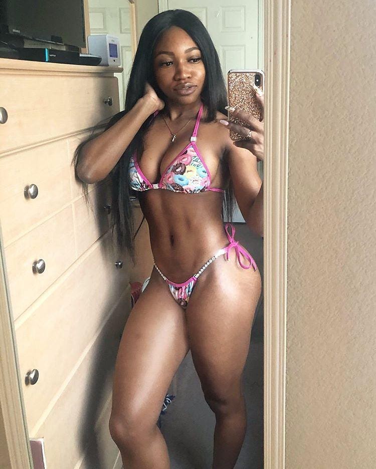 Hot Black Instagram Model Pictures: Hot Black Girls,  Hot Insta Pics,  Hot Insta Models,  Instagram Hot Photo,  Black Girls Instapics,  Black Girls Sexy Photos,  Black Girls Bikini Pics  