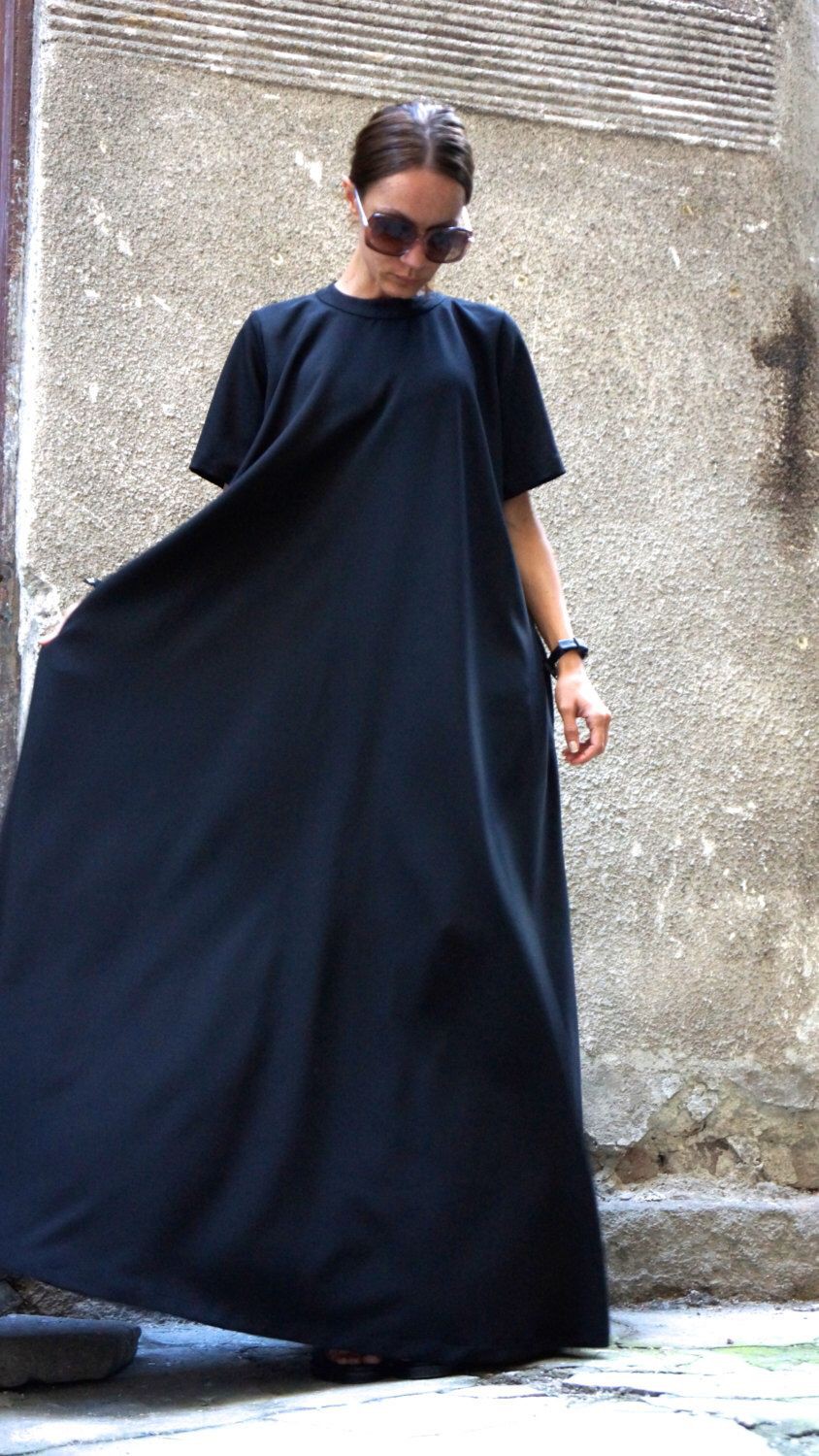 Black designer outfit with little black dress, party dress: party outfits,  summer outfits,  Maxi dress,  Black Outfit,  Street Style,  Little Black Dress  