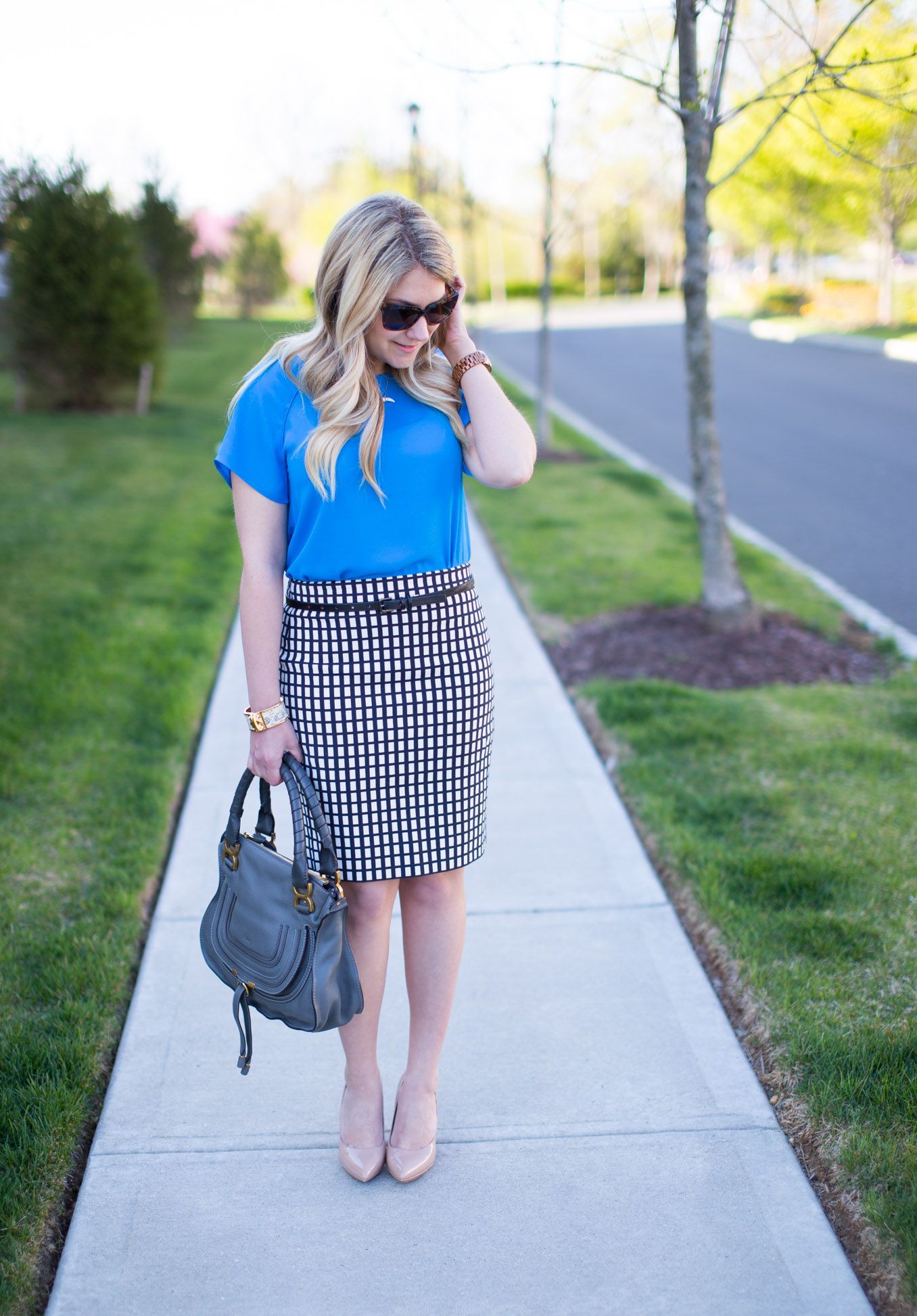 Electric blue and cobalt blue instagram fashion with pencil skirt, polka dot, shorts: Pencil skirt,  Cobalt blue,  Electric blue,  Street Style,  Skirt Outfits,  Electric Blue And Cobalt Blue Outfit  