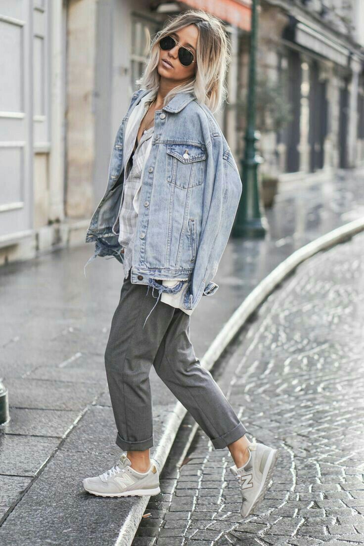 Oversized denim jacket outfit, street fashion, new balance, casual wear