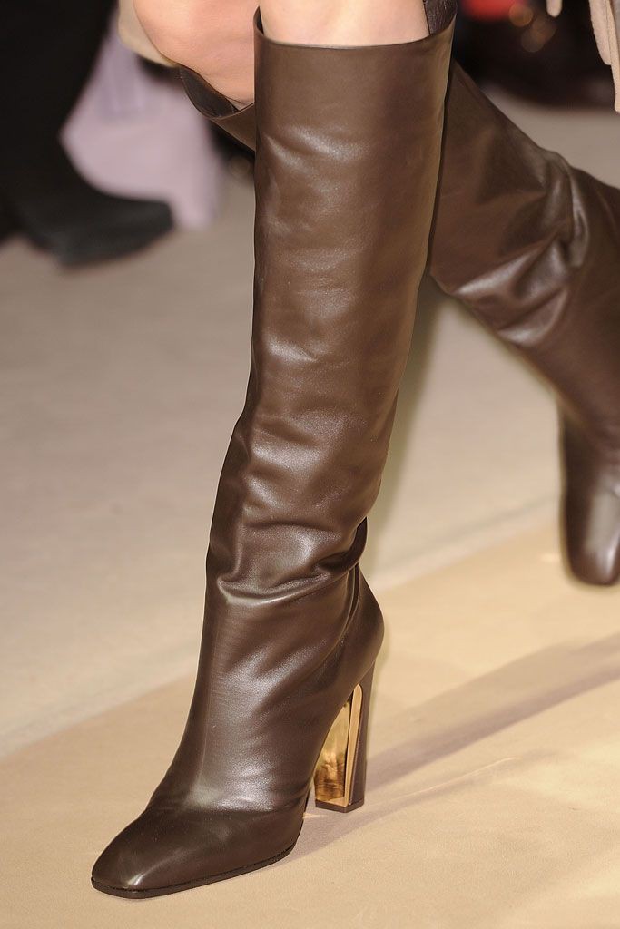 Ferragamo knee high boots thigh high boots, high heeled shoe, knee high boot, ready to wear: Riding boot,  Hot Girls,  High Heeled Shoe,  Knee High Boot,  Brown Outfit,  Brown Boots Outfits,  Ready To Wear  