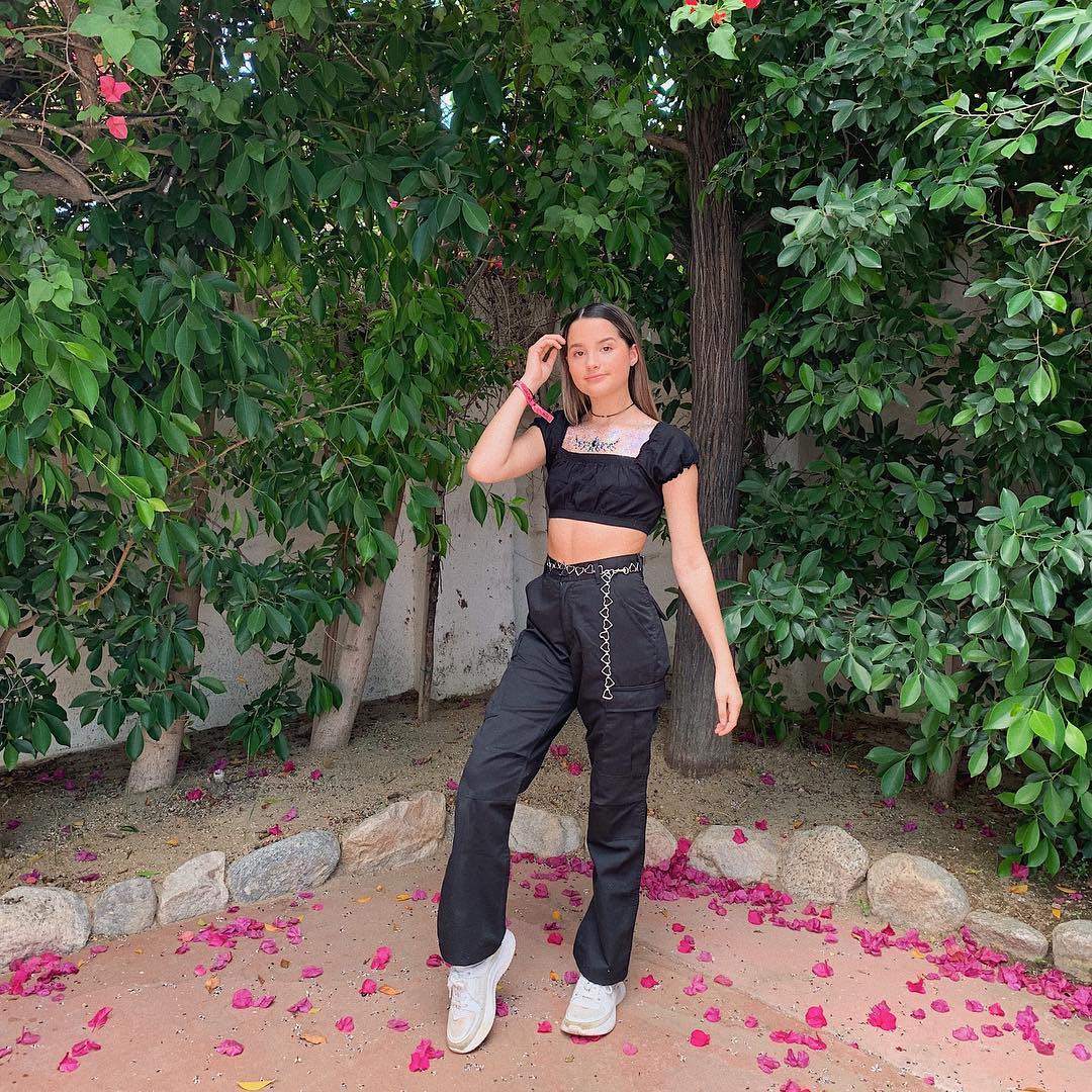 pink lookbook fashion with denim, jeans, outdoor fun: Pink Denim,  Annie LeBlanc Instagram  