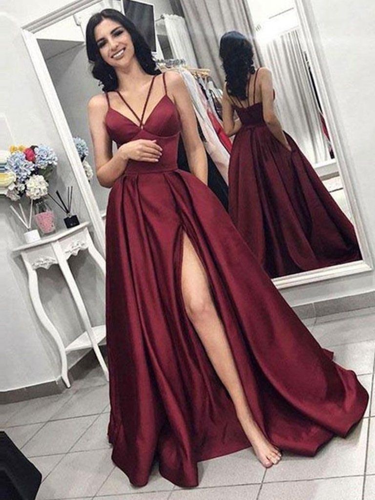 Colour ideas maroon prom dresses bridal party dress, cocktail dress: Cocktail Dresses,  Evening gown,  fashion model,  Prom Dresses,  Formal wear,  Bridal Party Dress,  Maroon Outfit  