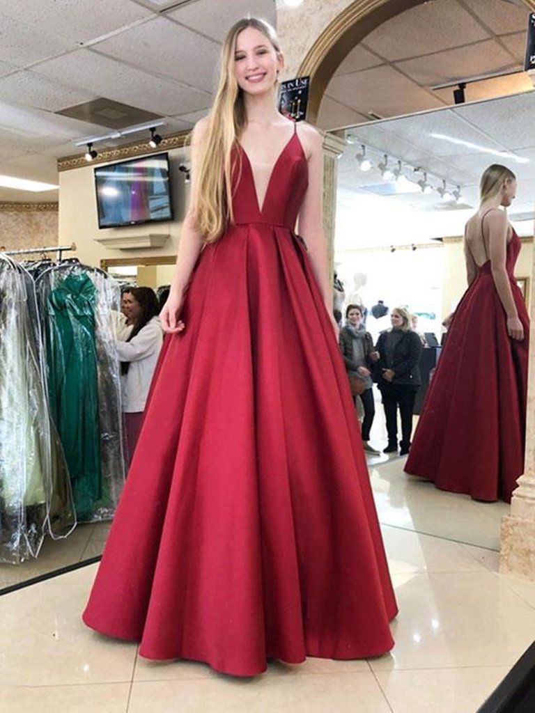 Instagram dress with bridal party dress, wedding dress, evening gown, spaghetti strap, formal wear, ball gown: Wedding dress,  Evening gown,  Spaghetti strap,  Ball gown,  fashion model,  Prom Dresses,  Haute couture,  Formal wear,  Bridal Party Dress  