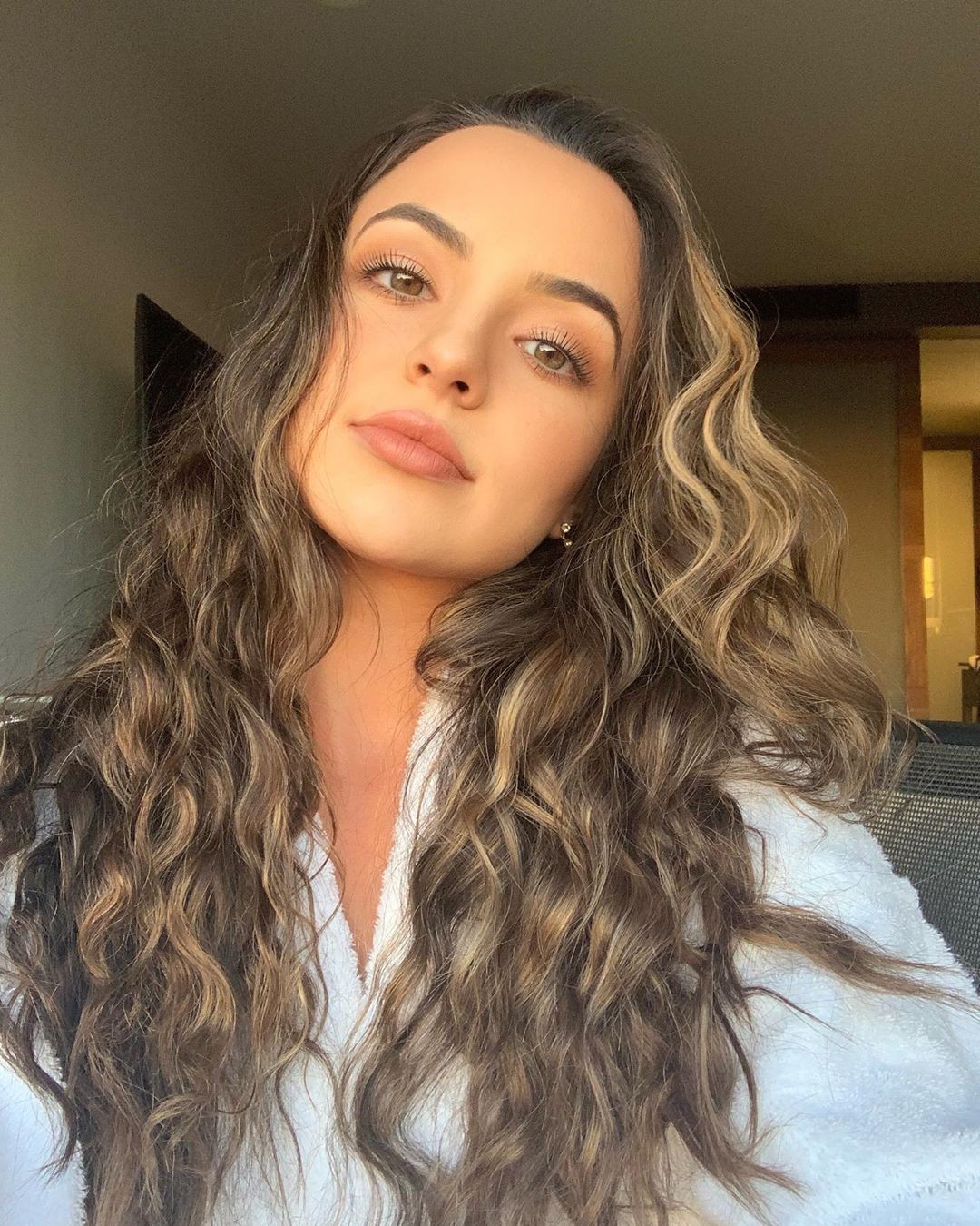 Vanessa Merrell in blond hairs, Face Makeup Ideas, Natural Glossy Lips: Long hair,  Hair Color Ideas,  Brown hair,  Blonde Hair,  Hairstyle Ideas,  Cute Girls Instagram,  Cute Instagram Girls,  TikTok Star Vanessa Merrell  