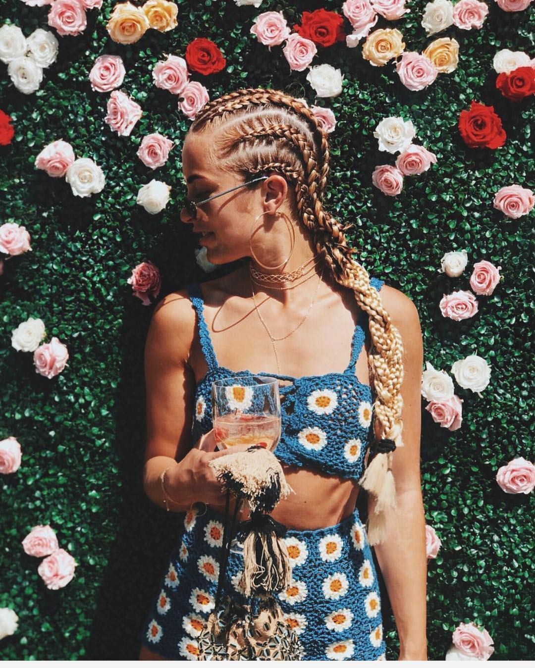 Yvette Arriaga fashion accessory, floral design colour ideas, model photography: Floral design,  Coachella Outfits,  Fashion accessory  