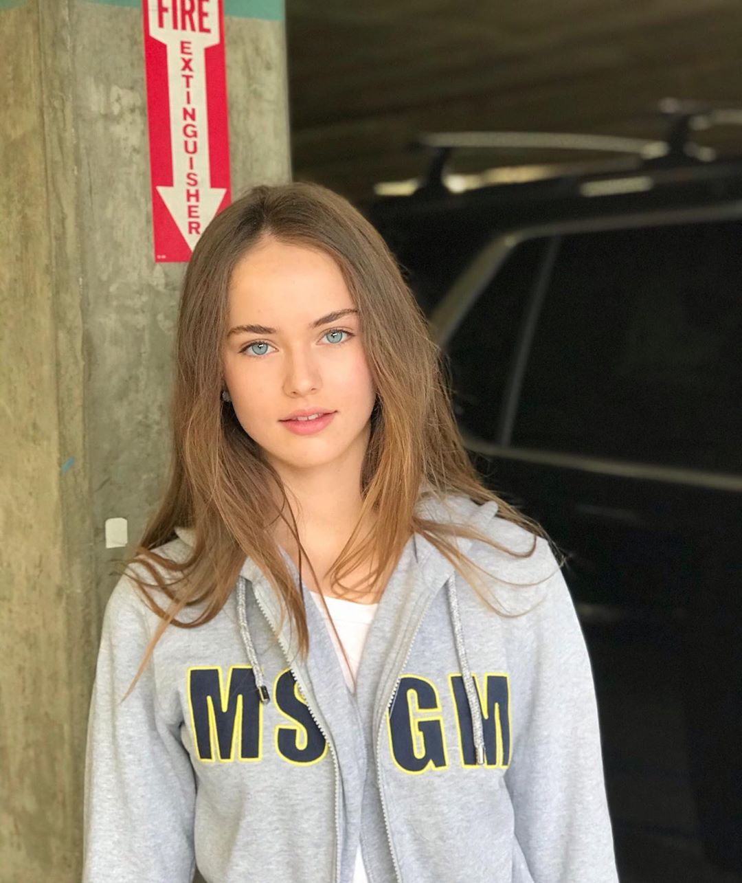 Kristina Pimenova blond hairstyle, Girls With Cute Face, Glossy Lips: Street Style,  Long hair,  Brown hair,  Blonde Hair,  Hairstyle Ideas,  Cute Instagram Girls,  Kristina Pimenova Pics  