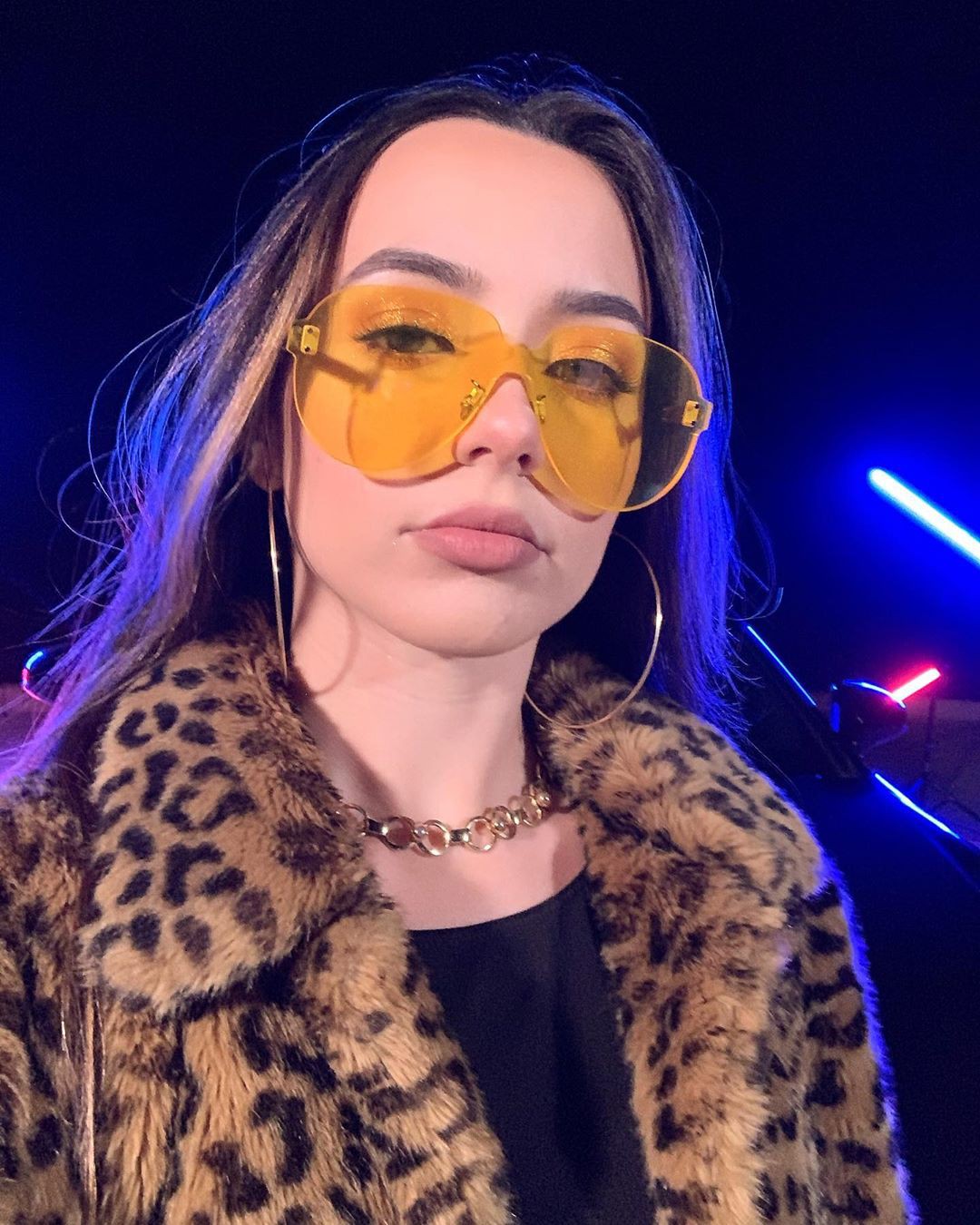 Veronica Merrell Face Makeup Ideas, Natural Glossy Lips, Girls Hairstyle: Sunglasses,  Cute Girls Instagram,  Cute Instagram Girls,  Veronica Merrell Instagram  