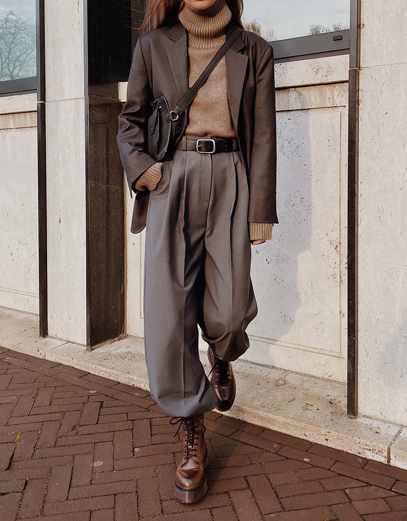 Brown colour outfit with trench coat, trousers, coat | Fall Outfit ...