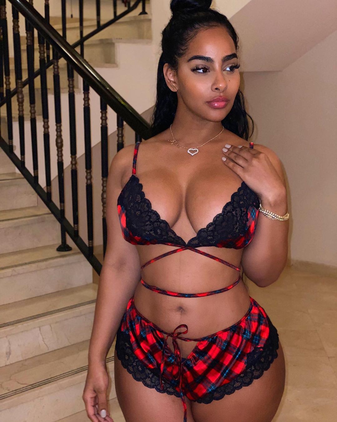 Ayisha Diaz lingerie top outfits for girls, smooth thigh pics: Lingerie,  Instagram girls,  Undergarment,  Lingerie Top,  Agent Provocateur  