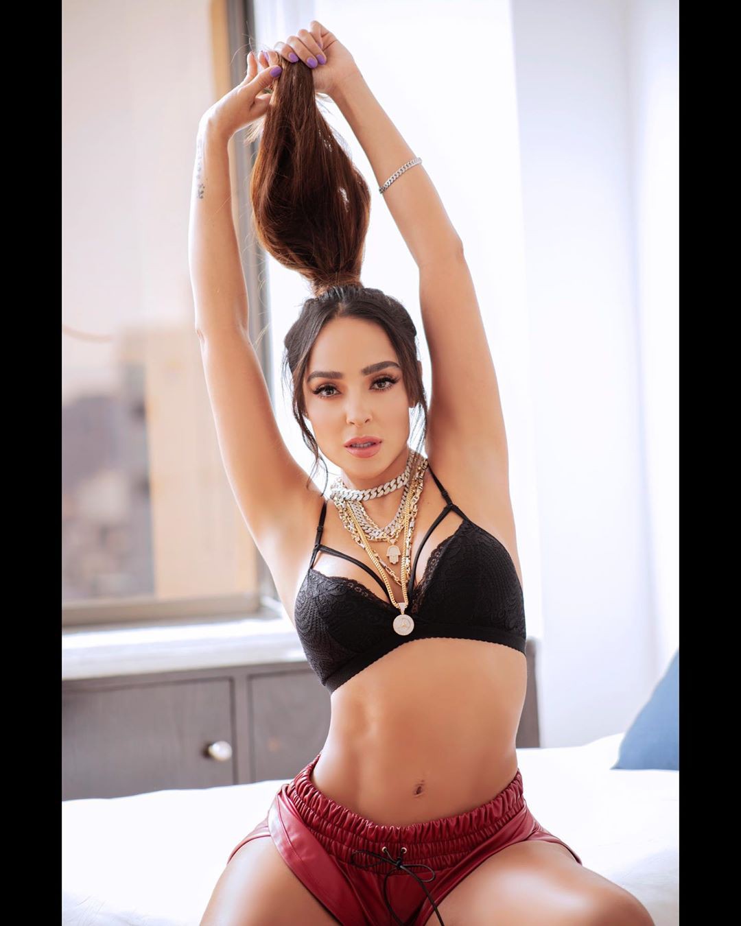Manelyk Gonzalez lingerie colour combination, hot legs, hot legs picture: Lingerie,  Instagram girls,  Undergarment  