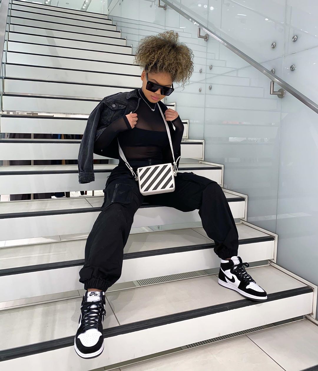 Filipina X Ghanaian sportswear, trousers clothing ideas, cute girls photos: Sportswear,  Instagram girls,  Trousers,  black trousers  