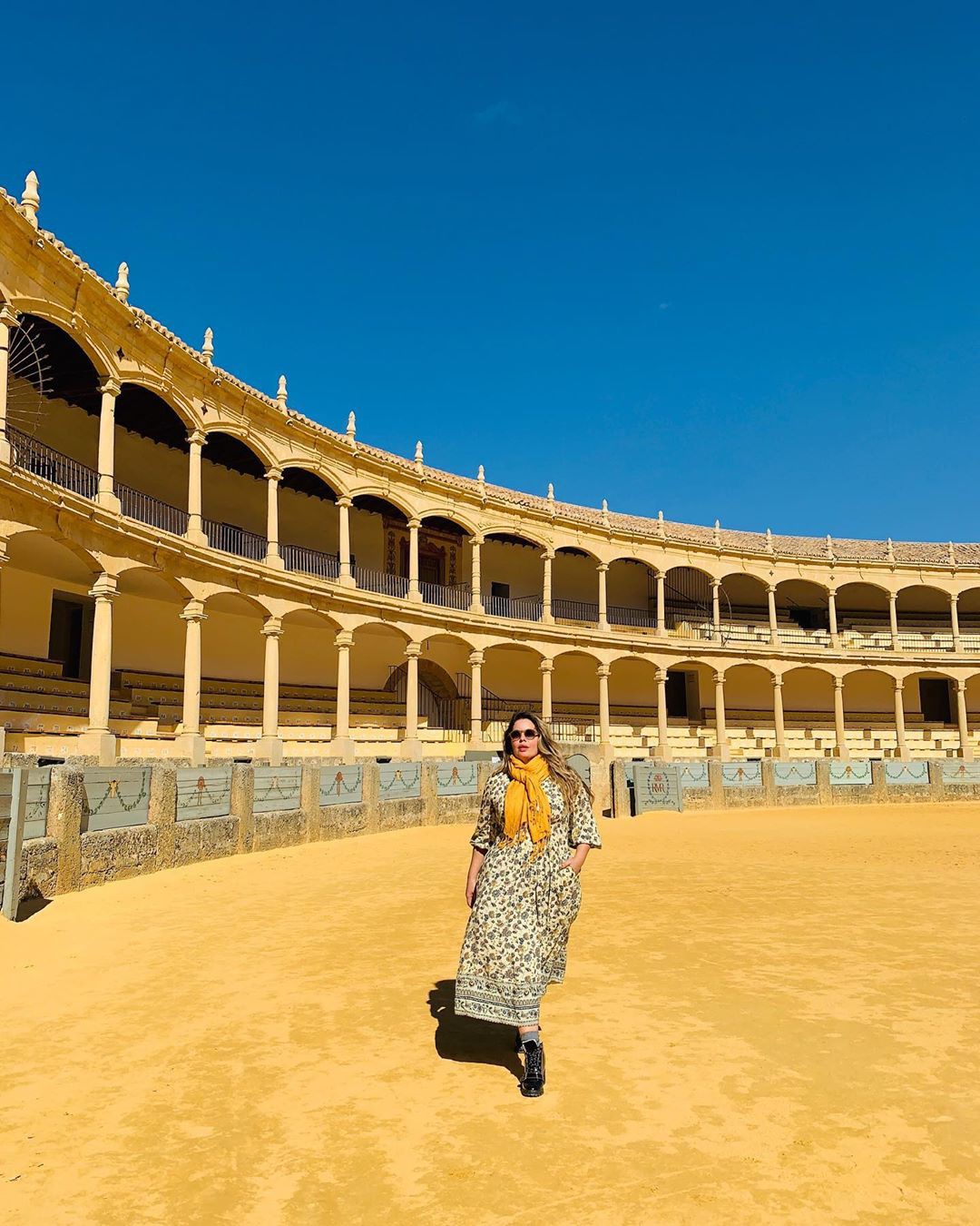 Fluvia Lacerda, tourist attraction, historic site, architecture: Fluvia Lacerda Instagram  