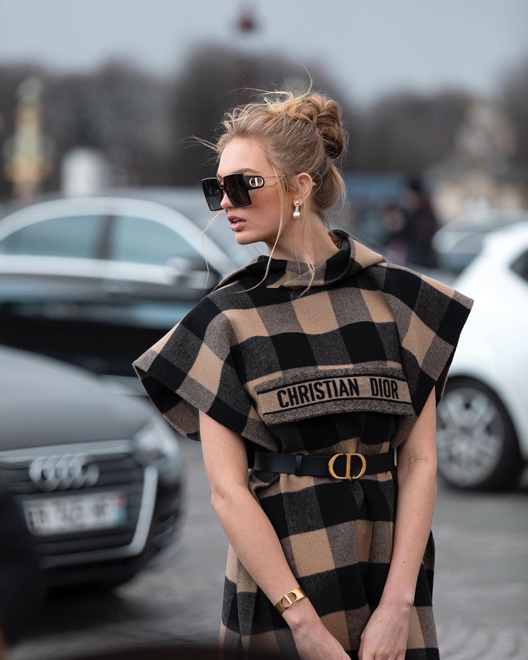 Romee Strijd tartan outfits for girls, eyewear, outfit ideas: Instagram girls,  Tartan  