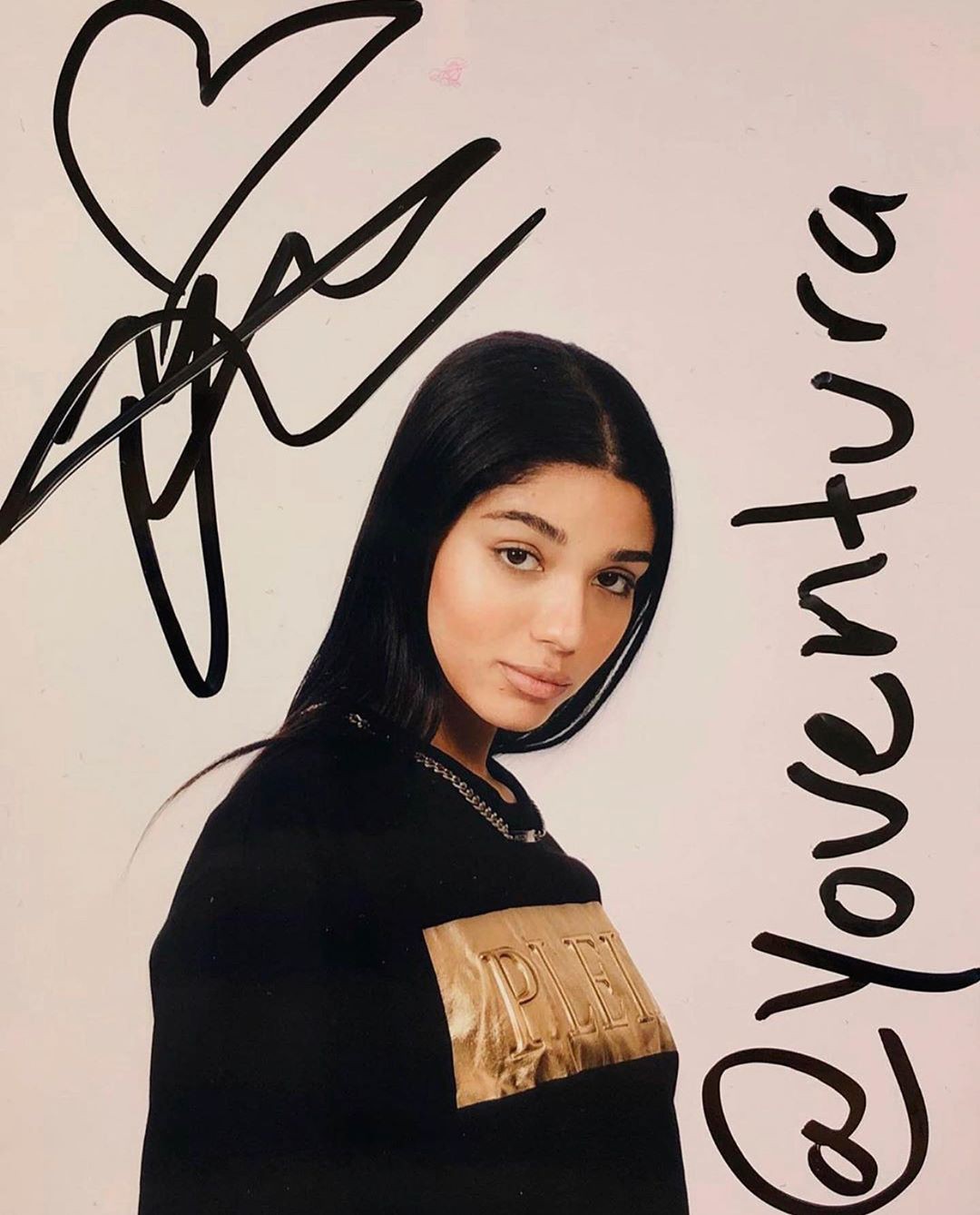 Yovanna Ventura Black Haircuts, illustration, calligraphy: Black hair,  Instagram girls  